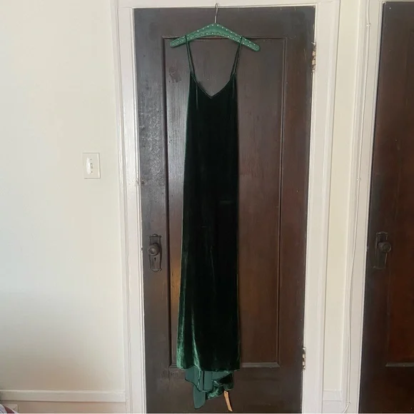 Reformation Dark Green Velvet Dress - Picture 2 of 8